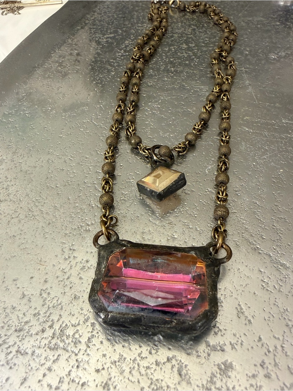 Vintage-Inspired Reversible Pink & Green Pendant Necklace - Picture 11 of 14